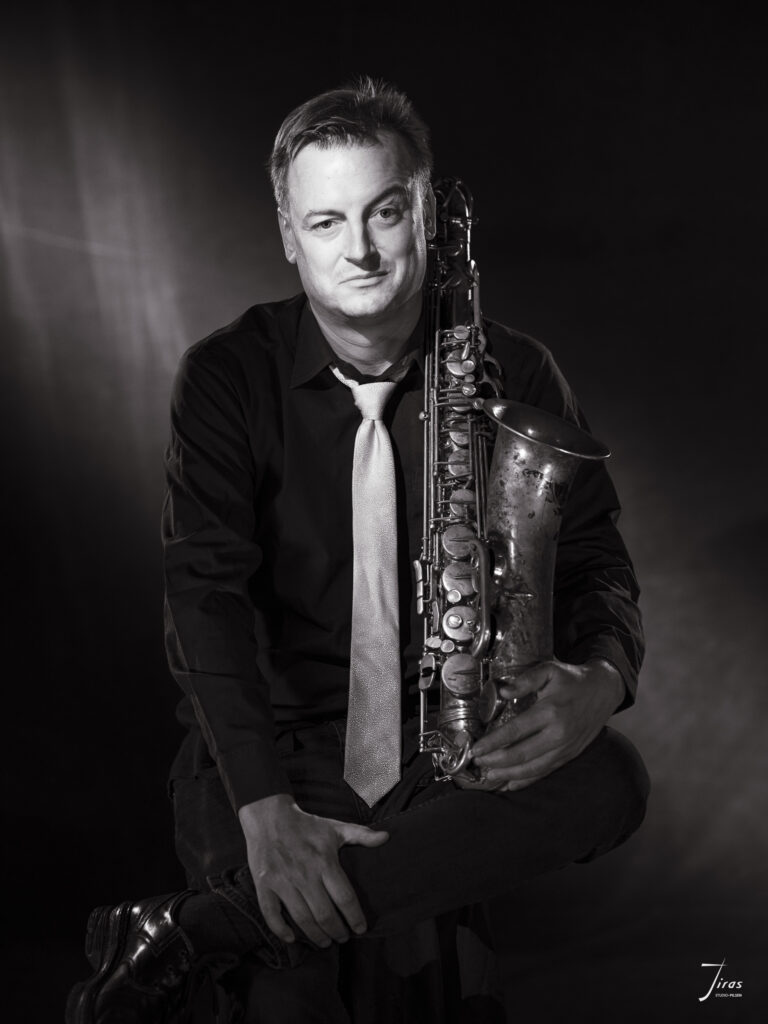 TRISKAC jednotlive by PJ-4705